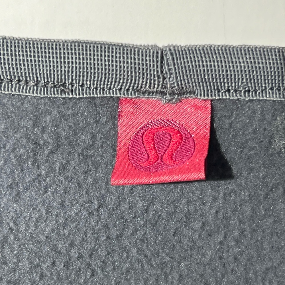 Lululemon lab fleece pullover - Picture 3 of 4